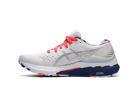 Asic (Women's) Shoes - White/Thunder Blue - Size 8