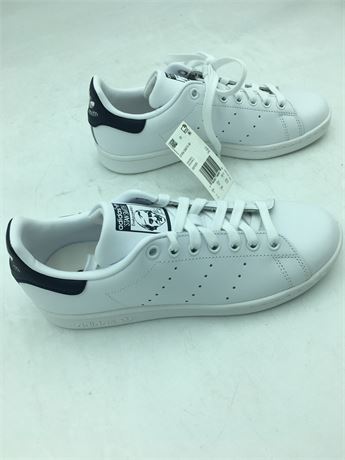 Adidas: Stan Smith Shoes - Women - White/Navy - Size 7