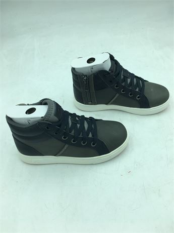 Ugg: Child Boscoe Sneaker Leather Shoes - Unisex - Charcoal - Size 1