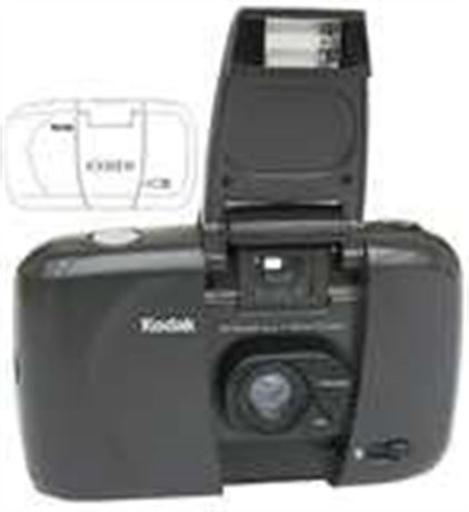 Kodak Cameo Focus Free 35mm Camera with Flip Up Flash