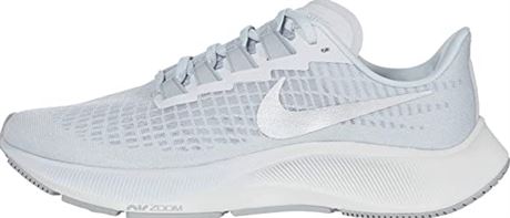 NIKE - Sneakers - Women's - Shoes - US 7