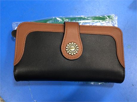 Women's RFID Clutch Wrist Wallet, Black/Brown