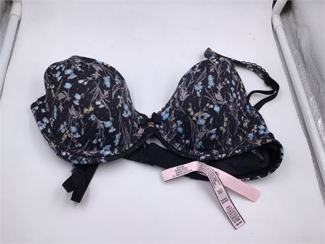 Victoria Secret - Bra - Wired - Push-Up - 34B