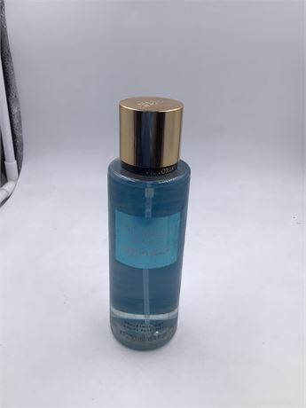 Victoria Secret - Aqua Kiss Mist, 8.4oz- Fragrance Mist