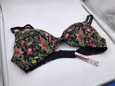 Victoria Secret Black,Pink,Green,Purple Bra - Wireless - Non Push-Up - 34C