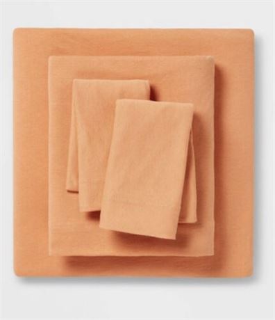 Twin XL Solid Jersey Sheet Set Orange - Room Essentials�