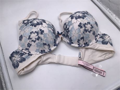 Victoria Secret Cream White/Blue Floral Lace Bra - Wired - Push-Up - 34B