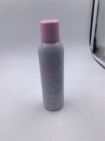 Victoria Secret Ultra Clean Foam (PINK), 5.7oz. Foaming Cleanser