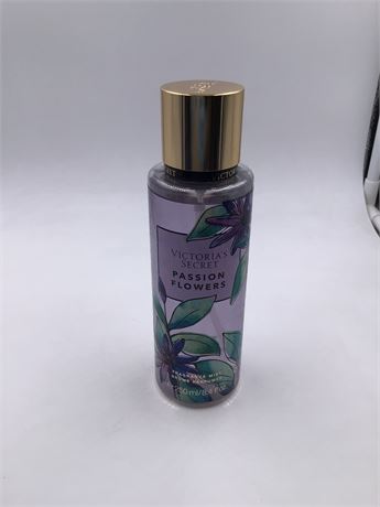 Victoria Secret Passion Flowers, 8.4oz. Body Mist