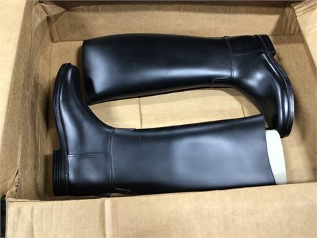 Solid Black Knee-High Rain Boots for Women, Size 6.5