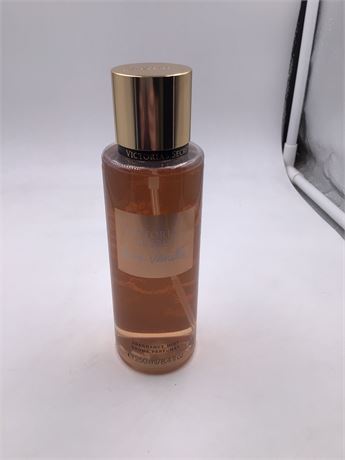 Victoria Secret Bare Vanilla, 8.4oz. Body Mist