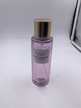 Victoria Secret Pomegranate & Lotus (Balance), 8.4oz. Body Mist