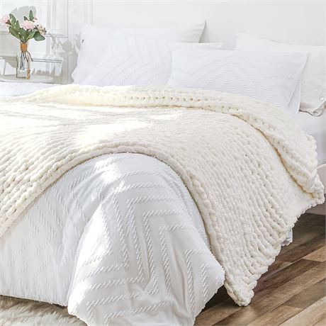 Chunky Knit Blanket Throw 51x63 (Ivory)