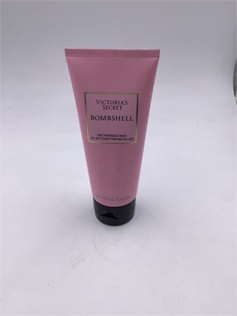 Victoria Secret Bombshell, 3.4oz Body Lotion