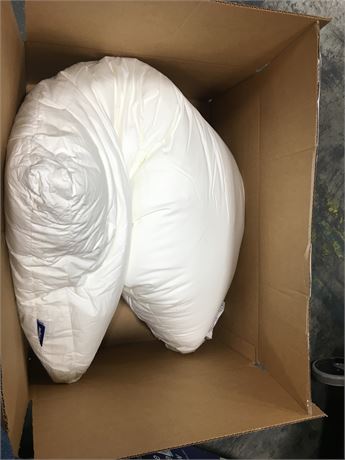 Large Casper Pillow