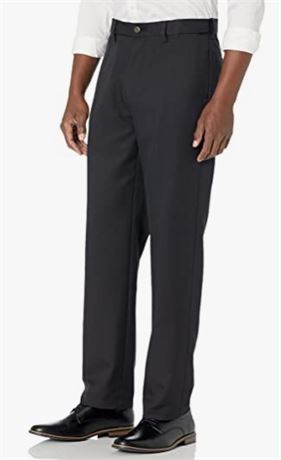 Amazon Essentials Men's ClassicDress Pant, 48Wx30L