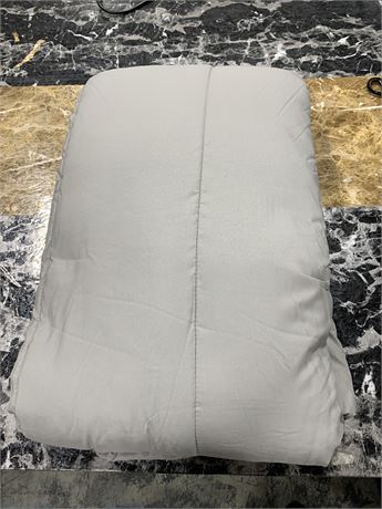 Comforter, Grey, Size Unknown