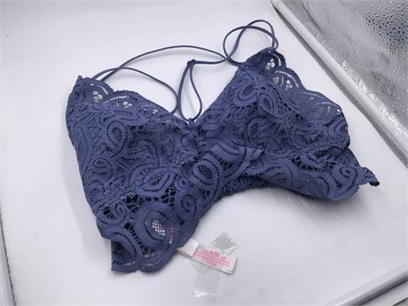 Victoria's Secret Bra, Medium, Independence Blue with Lace