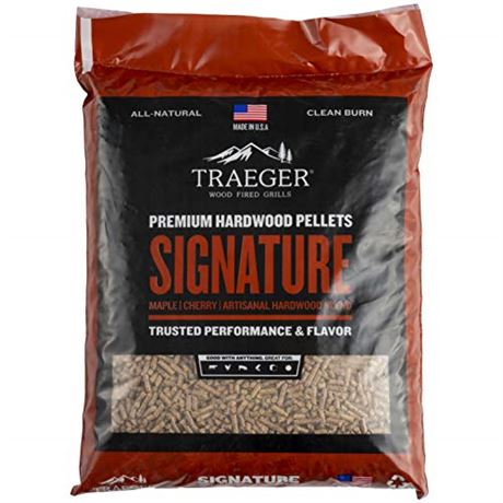 Traeger Grills Signature Blend 100% All-Natural Wood Pellets