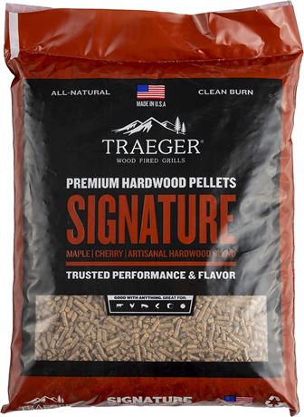 Traeger Grills Signature Blend 100% Natural Wood Pellets for Smokers 20 lb. Bag