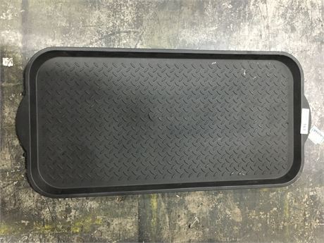 Black Plastic Tray, CRACK IN MIDDLE