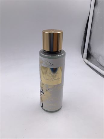 Victoria Secret Pine Flower, 8.4oz. Body Mist