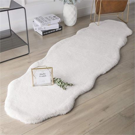 Ashler HOME DECO Ultra Soft Faux Rabbit Fur Rug, White, 2 x 6 Feet