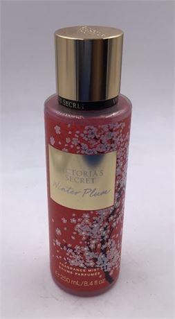 Victoria Secret Winter Plum, 8.4oz. Body Mist