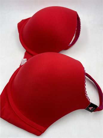 Victoria Secret Wired Padded Bra - Size - 34DDD