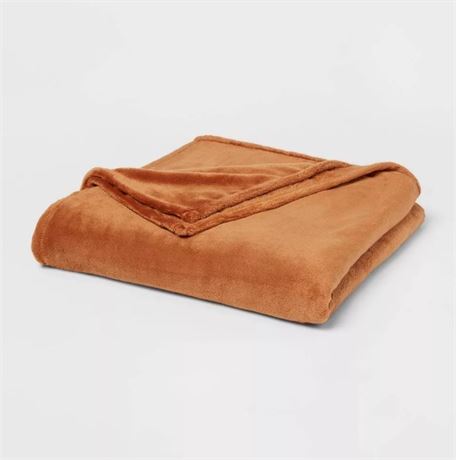 Threshold Full/Queen Microplush Bed Blanket, Caramel - NEW