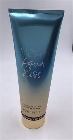 Victoria Secret Aqua Kiss, 8oz. Body Lotion