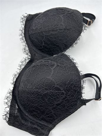 Victoria Secret Wired Padded Bra - 34DD