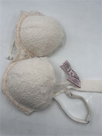 Victoria Secret Wired Padded Bra - 34B