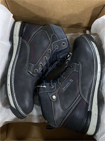 Astero Boots, Estimated Size 7.5-8